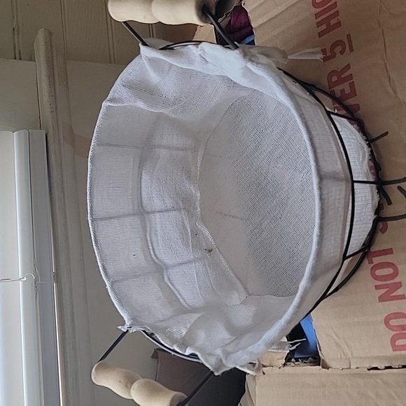 Trueliving Round Basket with Lining - Picture 1 of 5